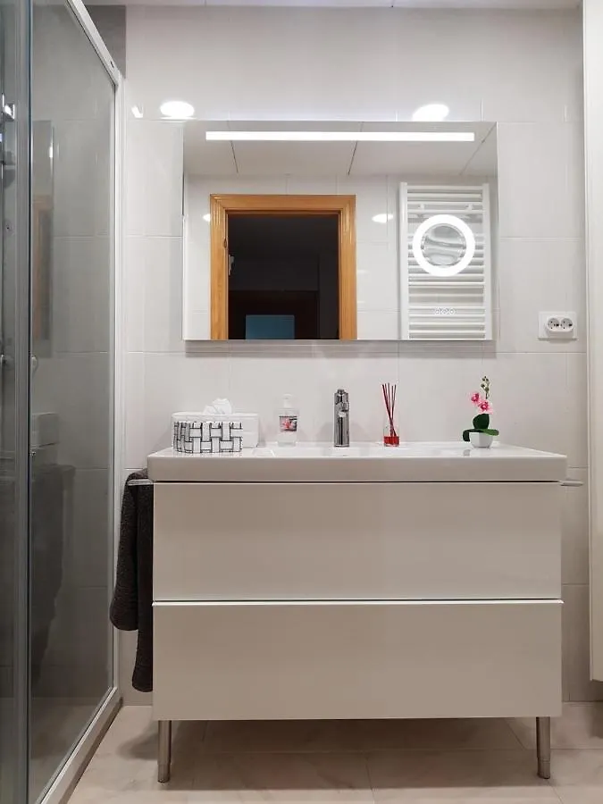 Bella Casa - Helle Wohnung In Strandnaehe Palamos Spain